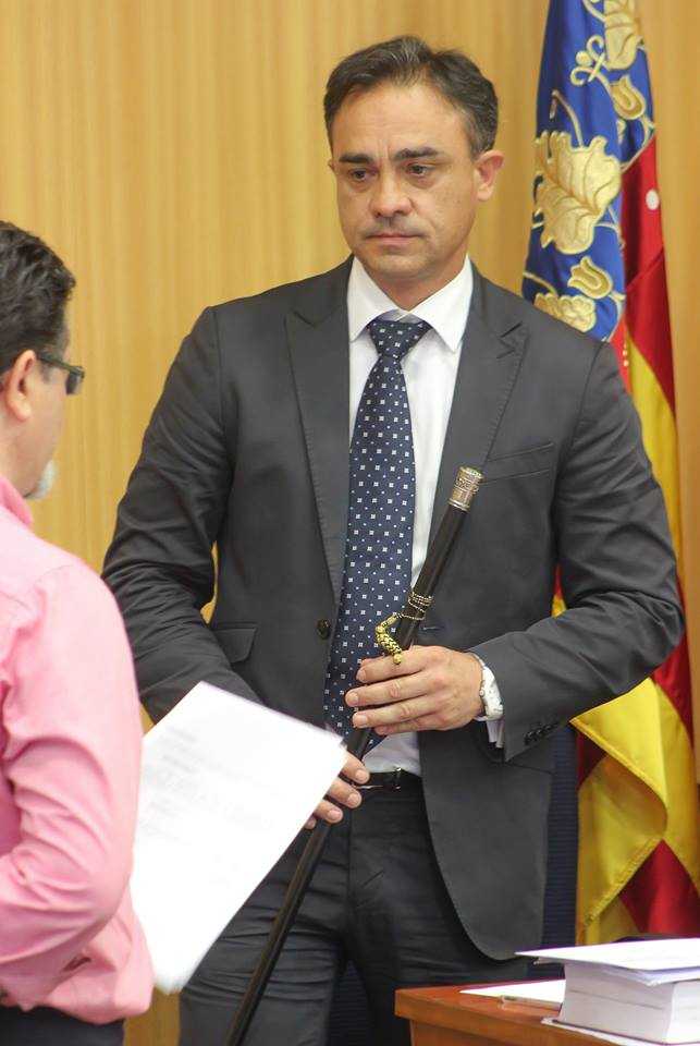 Alcalde Santafosta Investidura